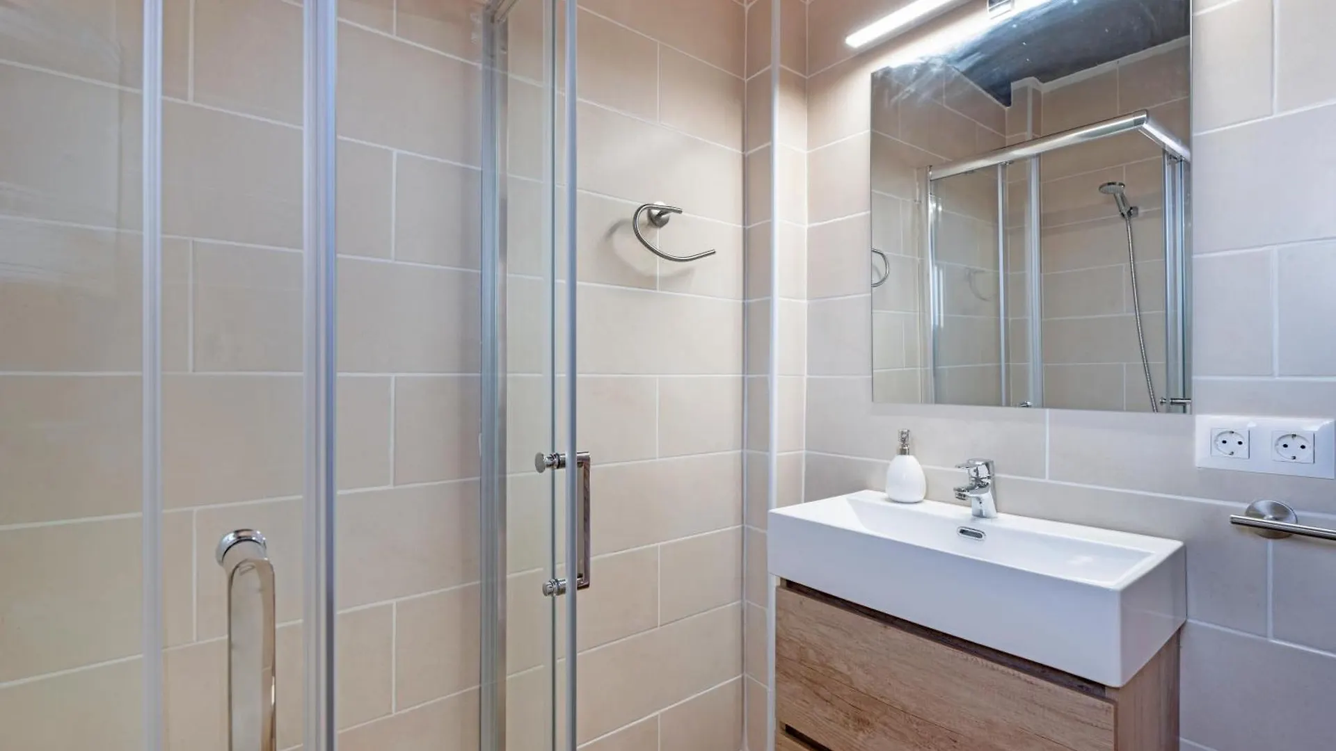 Casa Eyden By Paramount Holidays Arona  Holiday home Arona (Tenerife)